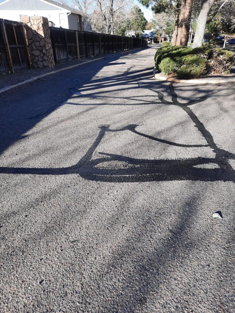 asphalt crack seal