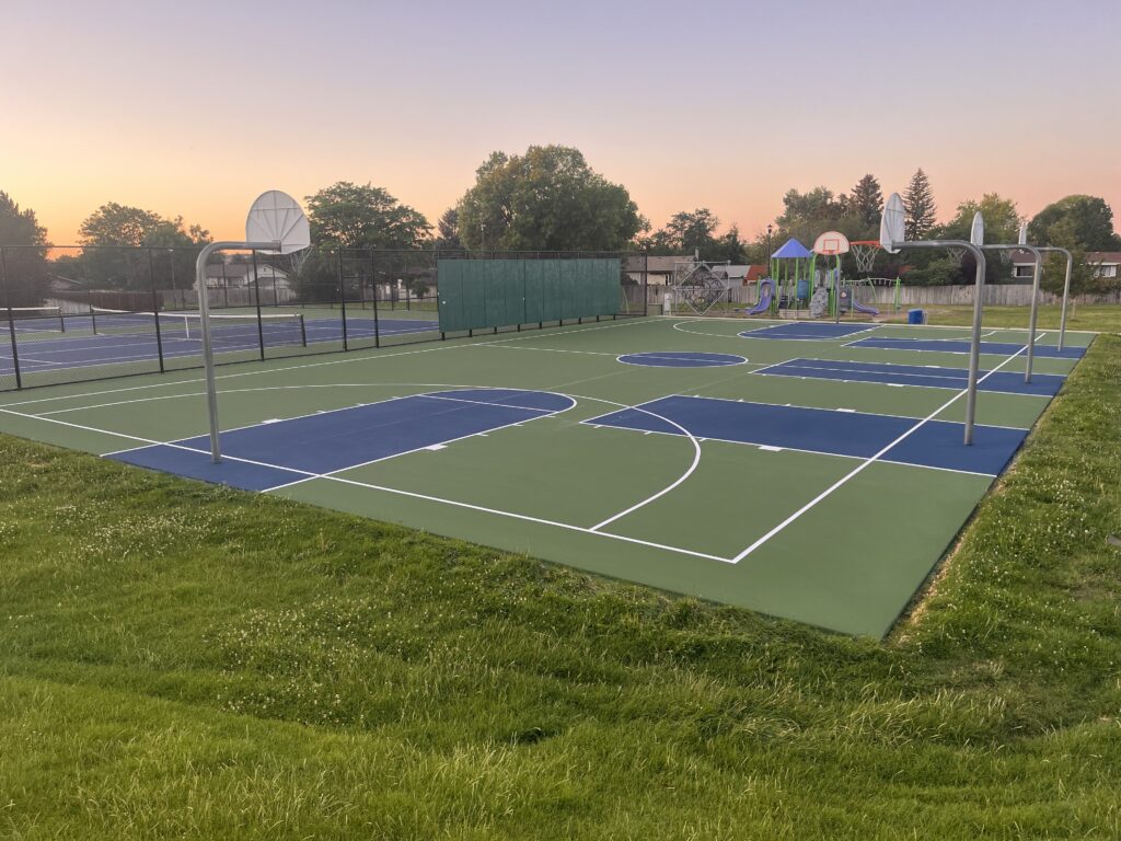 pickleball courts