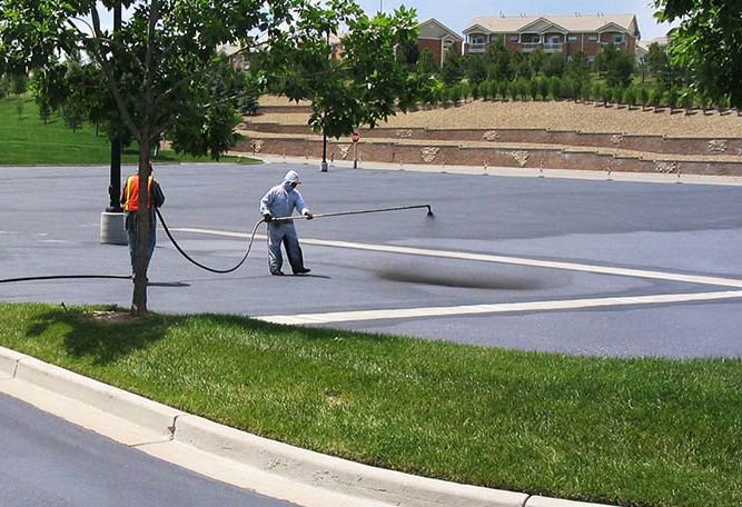 sealcoating parking lot repair, asphalt maintenance , asphalt coating contractor